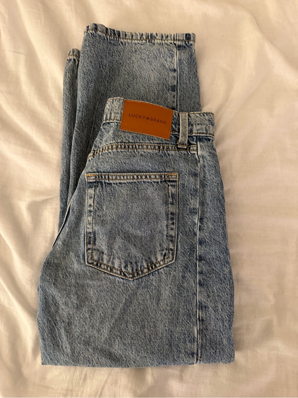 Lucky Brand woman Light Blue Denim Jeans